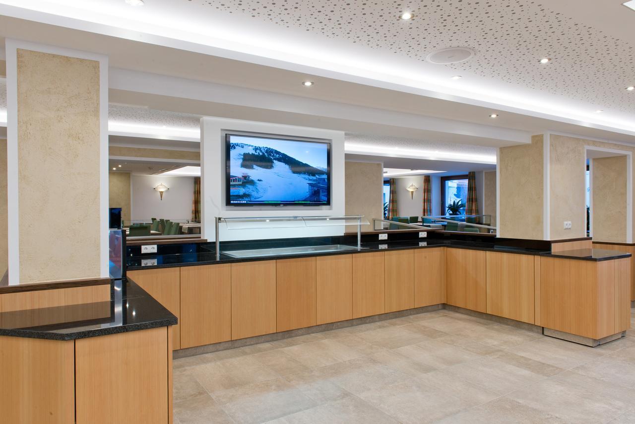 Hotel Neuwirt Zell am Ziller Kültér fotó