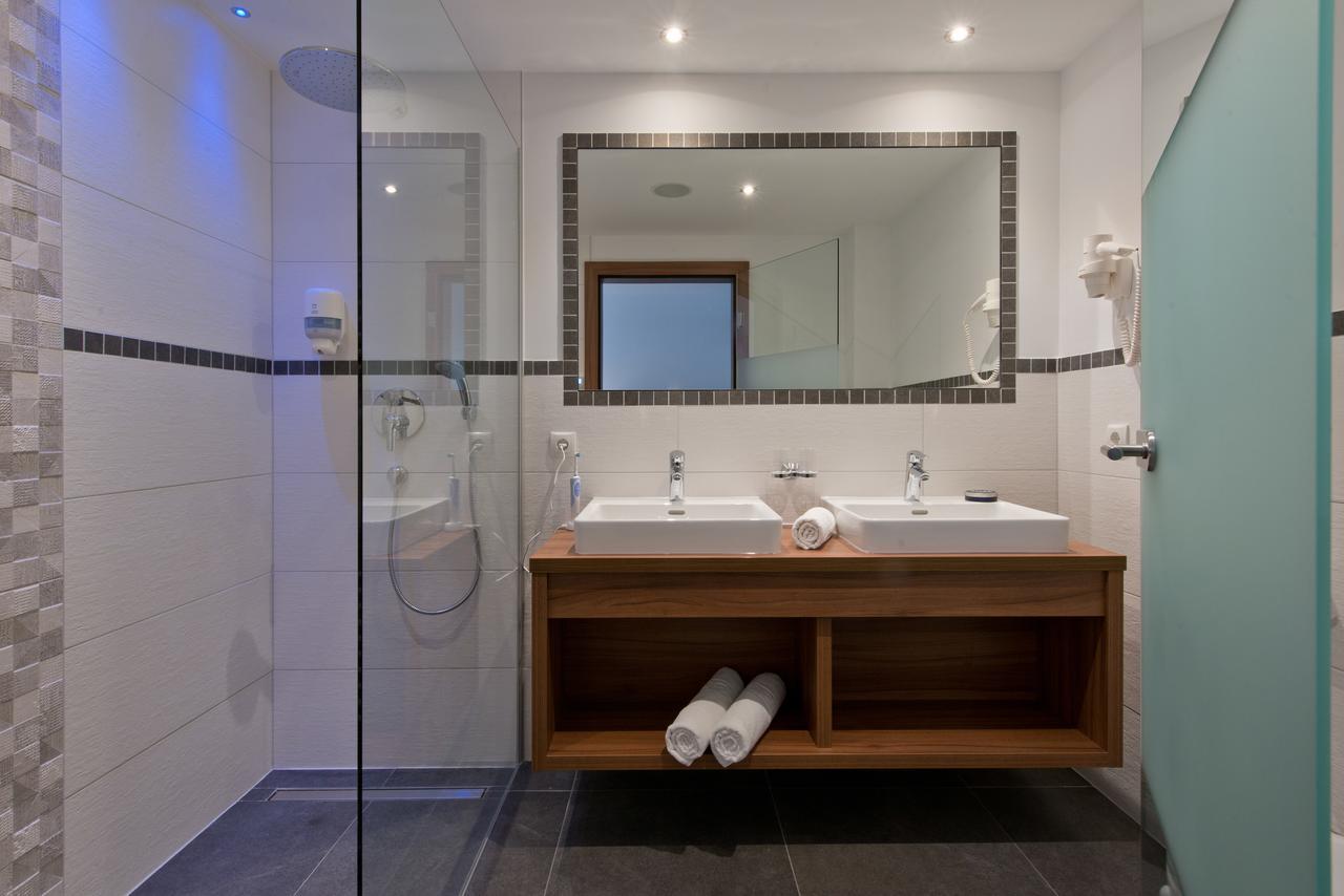 Hotel Neuwirt Zell am Ziller Kültér fotó